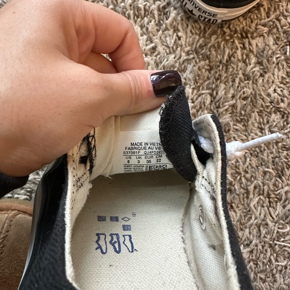 Converse sneakers - Picture 5 of 6